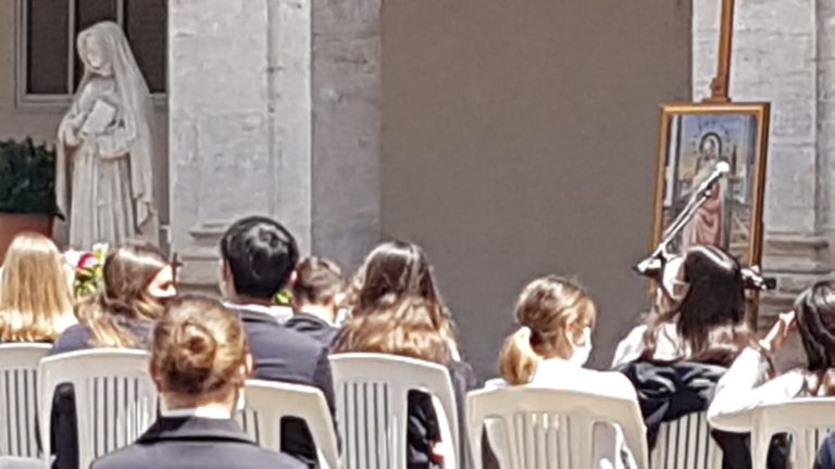 Oggi 25 maggio, l’Istituto ha festeggiato la sua fondatrice Santa Maddalena Sofia Barat